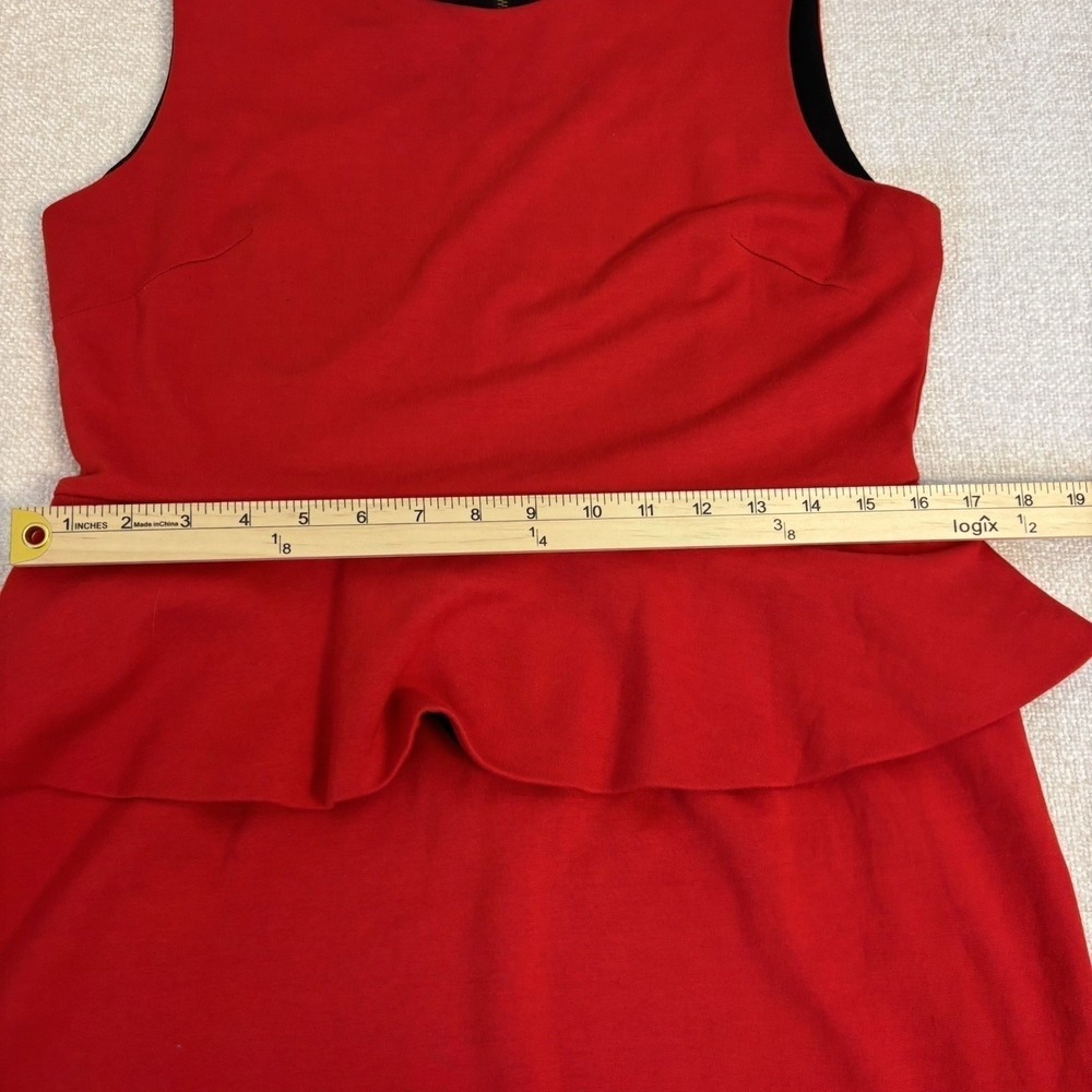 Vince Camuto Red Peplum Sleeveless Sheath Dress Size 12 Exposed Zipper Holiday - Picture 6 of 8